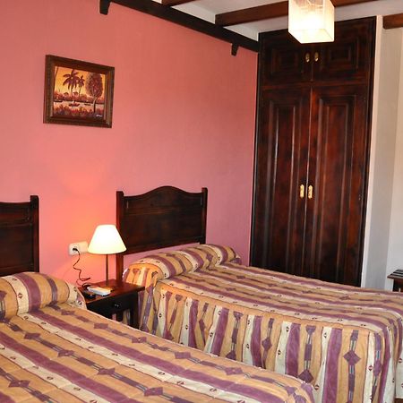 Apartamentos El Mirador Del Soto Sotoserrano 部屋 写真